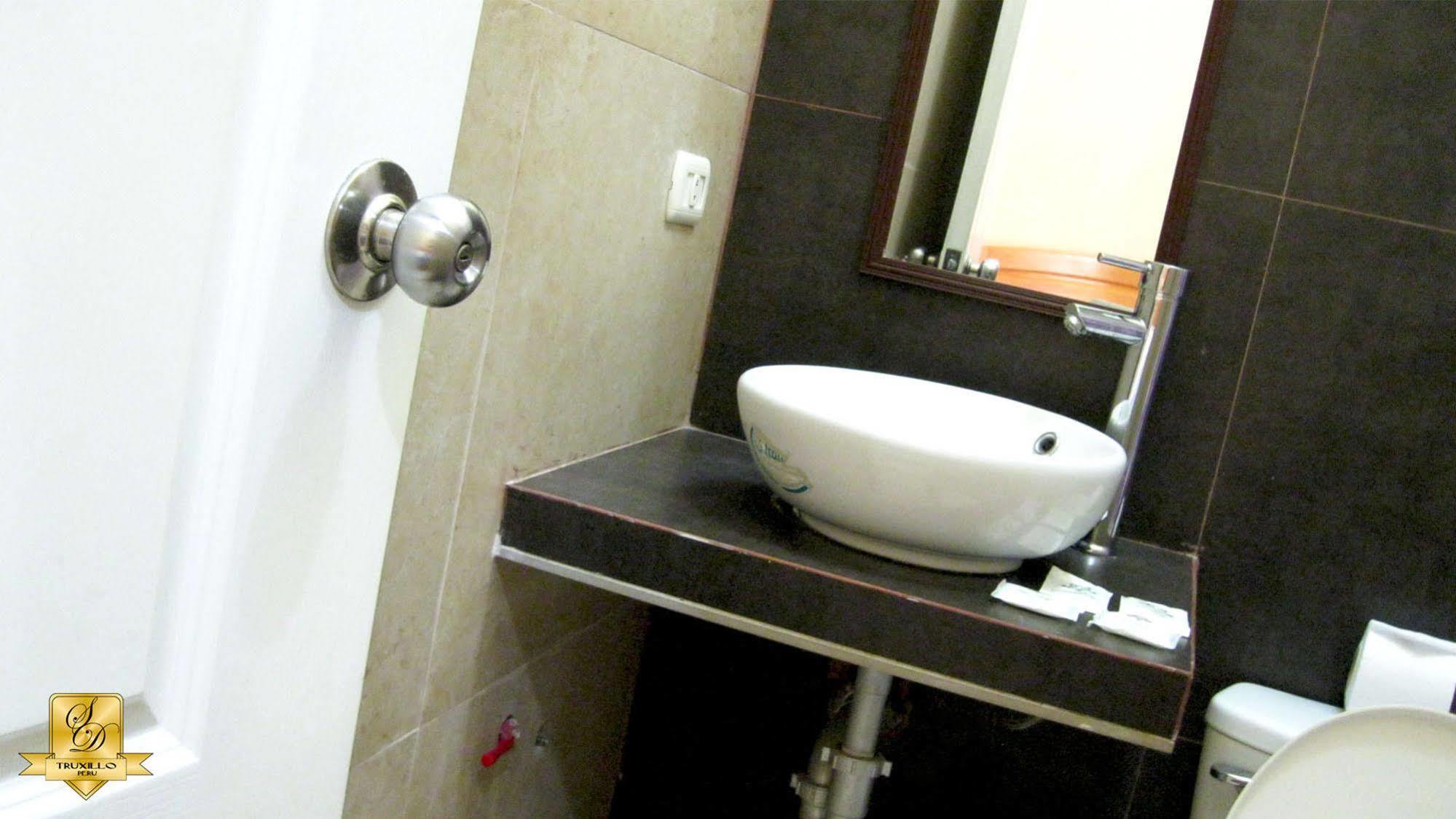 Hotel Ejecutivo San Diego Trujillo Dış mekan fotoğraf